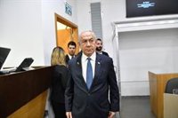 Netanyahu solicita aplazar dos semanas su declaración en su juicio por corrupción tras ser operado