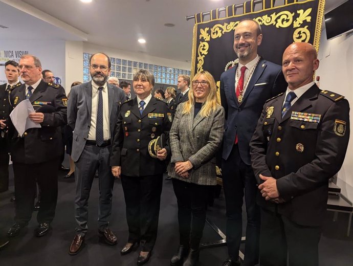 Acto homenaje a Policía Nacional en Torrelavega