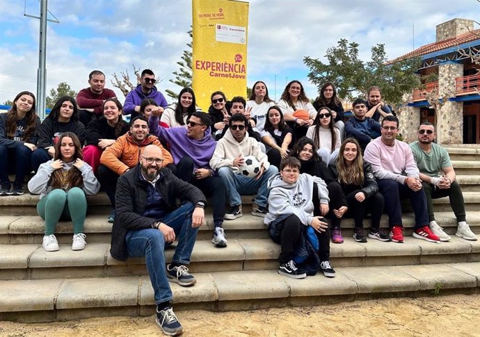 Un total de 339 jóvenes participan en campos de voluntariado de la campaña 'Viu la Solidaritat' del IVAJ en 2024