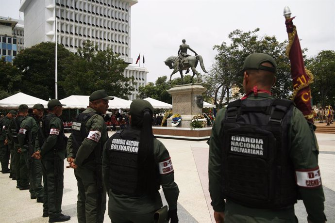 Archivo - April 19, 2024, Maracaibo, Venezuela: Members of the Bolivarian National Armed Force take part during the commemoration of the 214th anniversary of the Proclamation of the Independence of Venezuela  at Plaza Bolivar. The anniversary event was co