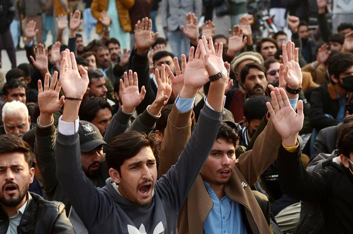 Protestas en Pakistán contra ataques a la comunidad chií de Kurram 