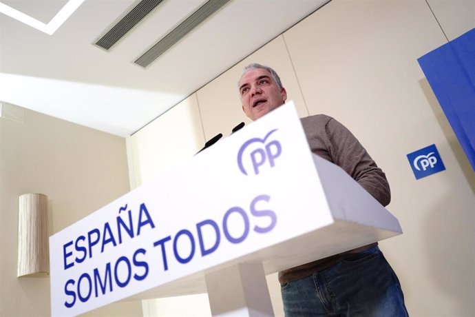 El vicesecretario de Política Autonómica y Municipal del PP, Elías Bendodo.