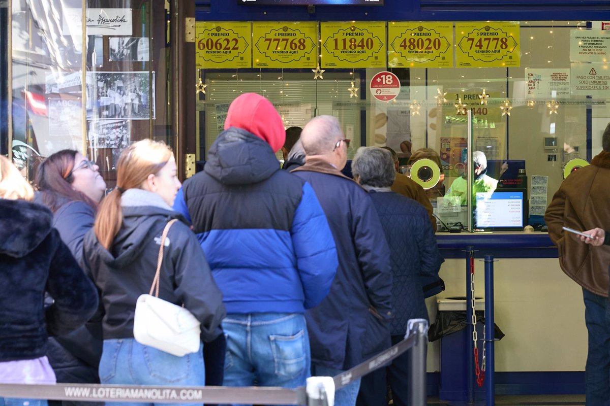 Cada madrileño gastará 15,7 euros de media en el sorteo de  El Niño , dos euros menos que la cifra estatal