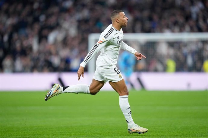 Kylian Mbappé con el Real Madrid