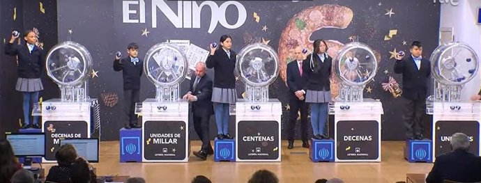 El 78908, primer premio de 'El Niño', cae íntegro en León.