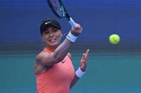 Badosa remonta a Stearns y avanza a octavos en Adelaida