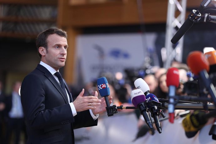 Archivo - BRUSSELS, April 10, 2019  French President Emmanuel Macron speaks to journalists at the European Union headquarters prior to the special meeting of the European Council in Brussels, Belgium, on April 10, 2019. Leaders of the European Union's r