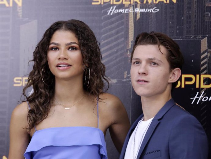 Archivo - Zendaya y Tom Holland: los rumores de compromiso que arrasan tras los Globos de Oro