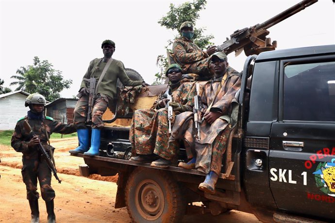 Archivo - CANTINE, Aug. 2, 2024  -- File photo taken on July 25, 2024 shows soldiers seen in Cantine, a village in North Kivu Province, the Democratic Republic of the Congo (DRC). People in the eastern Democratic Republic of the Congo (DRC) have lately be