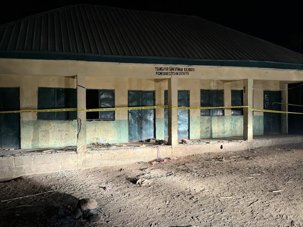 Mueren dos personas y otras dos resultan heridas en la explosión de una bomba en una escuela en Nigeria
