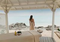 El turismo regenerativo y el auge de las mujeres viajeras en solitario, tendencias que definirán los viajes en 2025