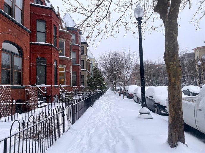 Una calle nevada de Washington, Estados Unidos