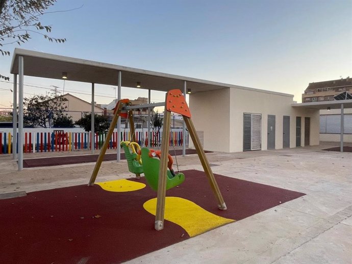 El Centre d'Educació Especial Rosa Llàcer de Castellar recupera la seua activitat després de la dana