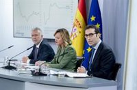 Cuerpo asegura que el Gobierno pone "toda la carne en el asador" para aprobar el recorte de jornada este año