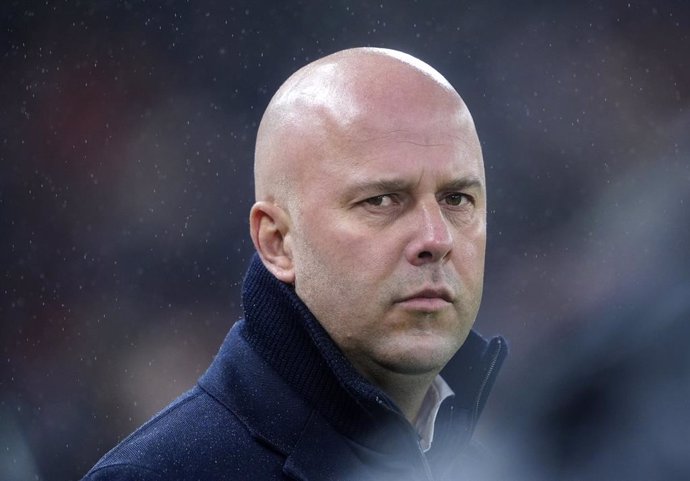 05 January 2025, United Kingdom, Liverpool: Liverpool manager Arne Slot pictured during the English Premier League soccer match between Liverpool and Manchester United at Anfield. Photo: Peter Byrne/PA Wire/dpa