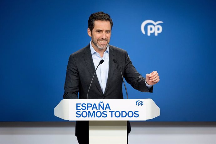 El vicesecretario de Cultura y portavoz del Partido Popular, Borja Sémper, durante una rueda de prensa posterior a la reunión del Comité de Dirección del Partido Popular, en la sede nacional del PP, a 7 de enero de 2024, en Madrid (España). La rueda de pr