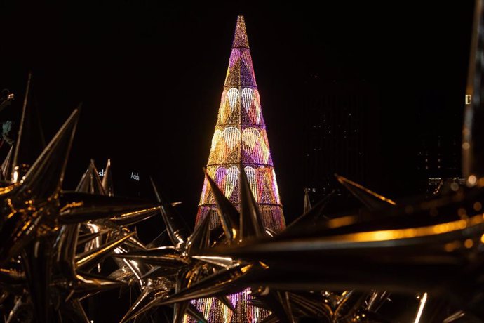 Una carroza durante la Cabalgata de los Reyes Magos, a 5 de enero de 2025, en Madrid (España). 