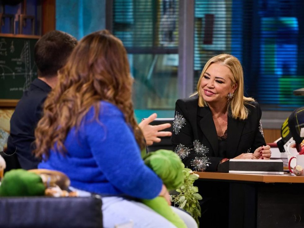 Belén Esteban se ha convertido en presentadora de 'La Revuelta' en su primera emisión de 2025