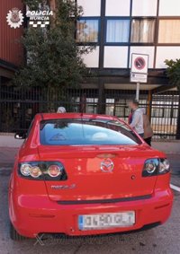 Dos denunciados en Murcia por usar fraudulentamente tarjetas de aparcamiento de persona con movilidad reducida