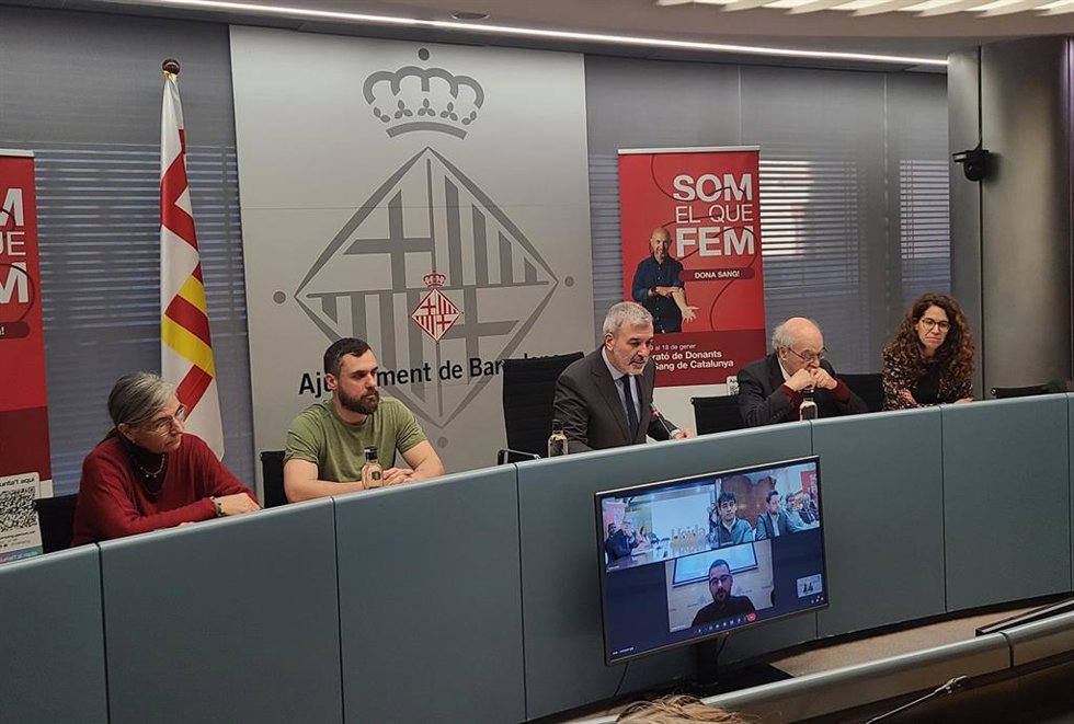 El alcalde de Barcelona, Jaume Collboni, y el presidente del Banc de Sang, Andreu Mas-Colell, presenten la Marató de Donants de Sang 2025 junto a los acaldes de Girona, Tarragona y Lleida (en streaming)