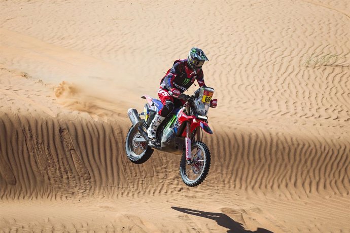 68 SCHAREINA Tosha (spa), Honda, Monster Energy Honda HRC, Motul, RallyGP, action during the Stage 2 of the Dakar 2025 from January 5 to 6, 2025 around Bisha, Saudi Arabia - Photo Florent Gooden / DPPI