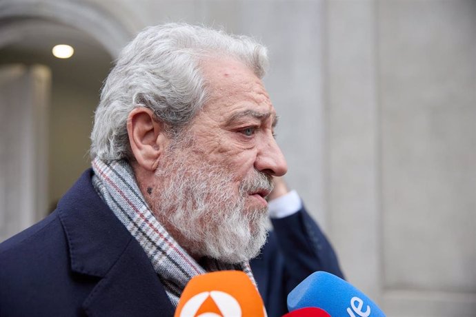 El jefe de gabinete de la presidenta de la Comunidad de Madrid, Isabel Díaz Ayuso, Miguel Ángel Rodríguez, ofrece declaraciones a los medios a su llegada a declarar al Tribunal Supremo