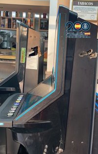 Seis detenidos en Málaga por forzar máquinas tragaperras de más de 20 negocios de hostelería