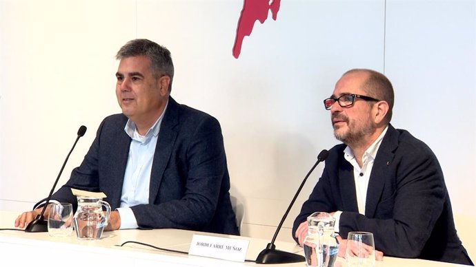 Marc Cornet y Jordi Farré en rueda de prensa en el Col·legi de Periodistes de Catalunya