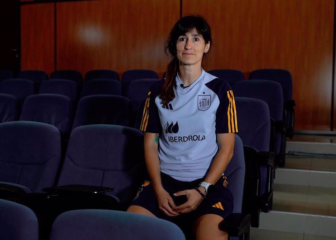 La preparadora física de la selección femenina, Blanca Romero.