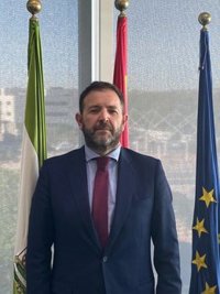 La Junta nombra nuevo Interventor General y siete cargos en Educación, Salud e Industria