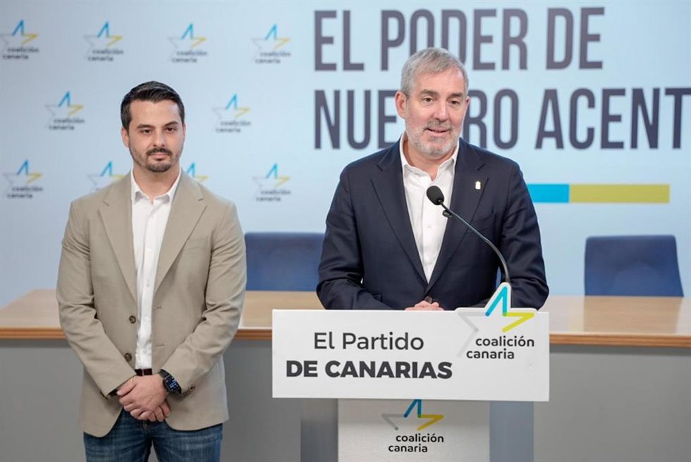 El presidente del Gobierno de Canarias, Fernando Clavijo, en rueda de prensa