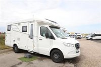 Encuentran el cadáver de una persona en el interior de una caravana ardiendo en San Roque (Cádiz)