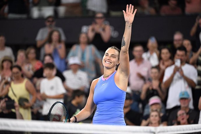 La tenista bielorrusa Aryna Sabalenka celebra una victoria