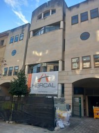 Comienzan las obras de desmontaje de los antiguos juzgados para la ampliación del Bretón que durarán unos cinco meses