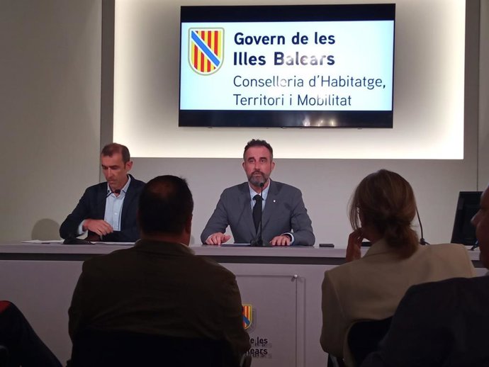 Archivo - El conseller de Vivienda, Territorio y Movilidad, José Luís Mateo.