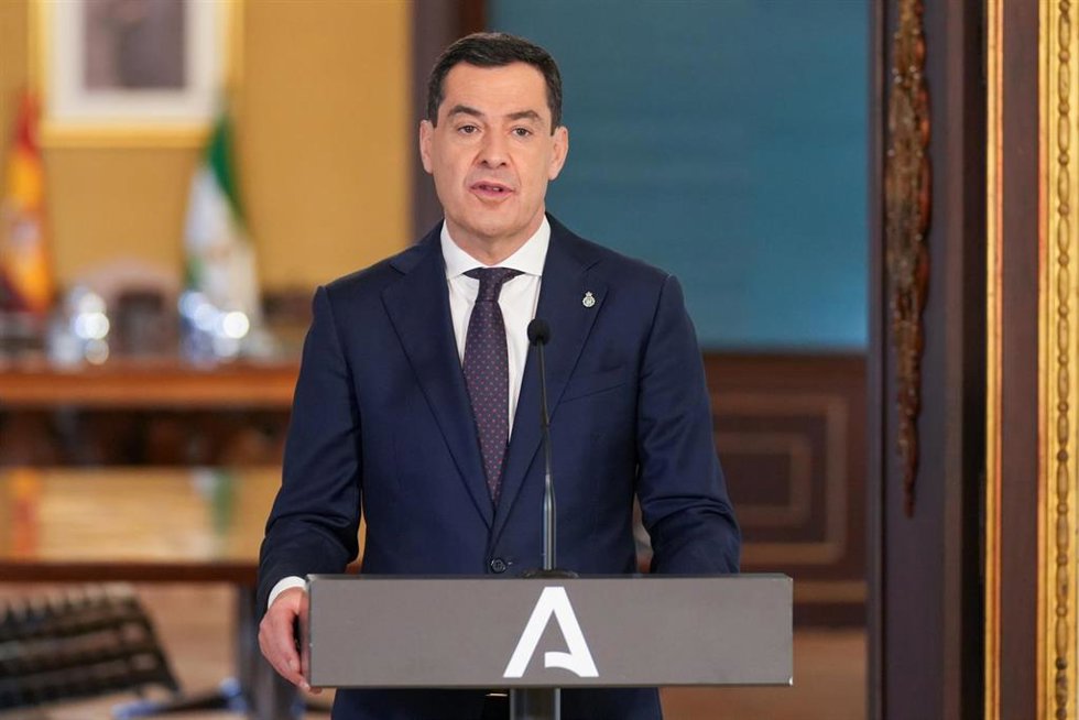 Archivo - El presidente de la Junta de Andalucía, Juanma Moreno