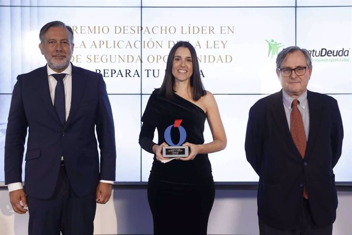 Premio de La Razón como mejor despacho de abogados en la Ley de la Segunda Oportunidad y derecho bancario