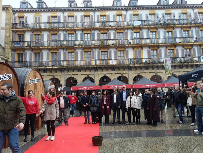 Presentación en San Sebastián de la temporada del 'txotx' 2025