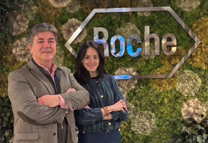 Imagen de Jorge Ramírez y Beatriz Lozano (Roche).