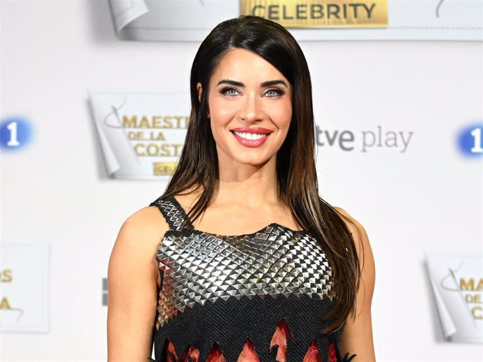 Pilar Rubio posa en el photocall durante la presentación de ‘Maestros de la Costura Celebrity’, a 09 de enero de 2025, en Madrid (España).