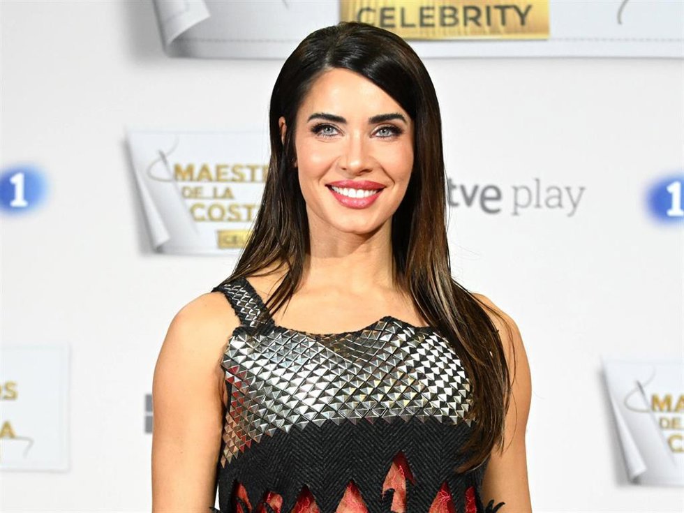 Pilar Rubio posa en el photocall durante la presentación de Maestros de la Costura Celebrity, a 09 de enero de 2025, en Madrid (España).