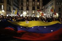 Unas 4.000 personas piden en Barcelona que Edmundo González jure como presidente de Venezuela
