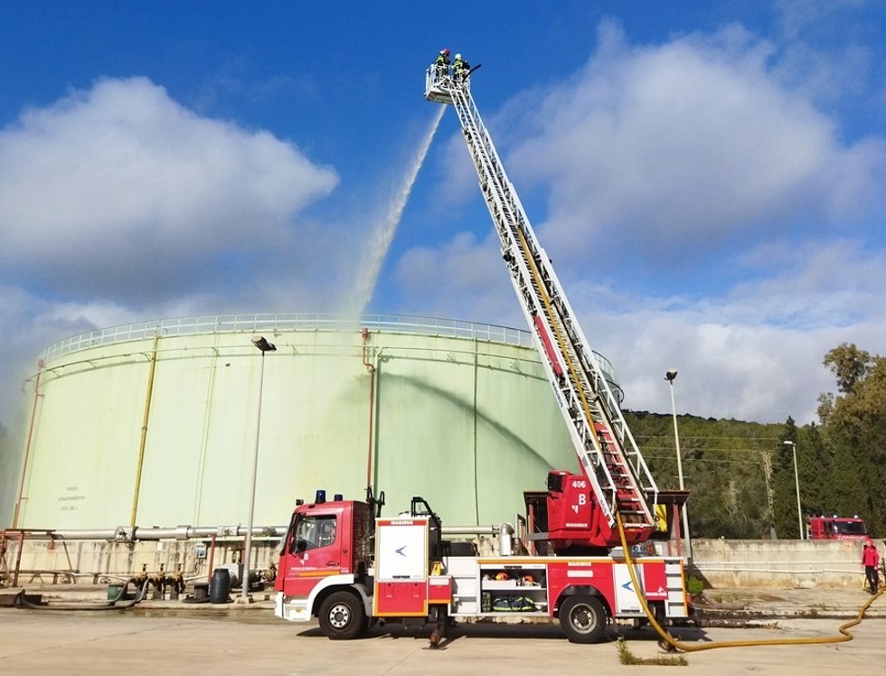 Simulacro de emergencia en la Central Térmica de Es Murterar en Alcúdia