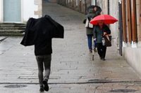 Las lluvias seguirán en el norte peninsular durante el fin se semana y las temperaturas bajarán hasta el martes