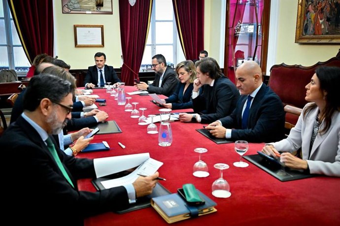 El alcalde de Cádiz, Bruno García, preside la Junta de Gobierno Local.