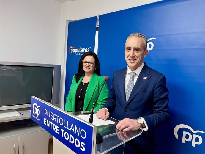 El alcalde de Puertollano, Miguel Ángel Ruiz, y la vicepresidenta de la Diputación de Ciudad Real, Rocío Zarco.