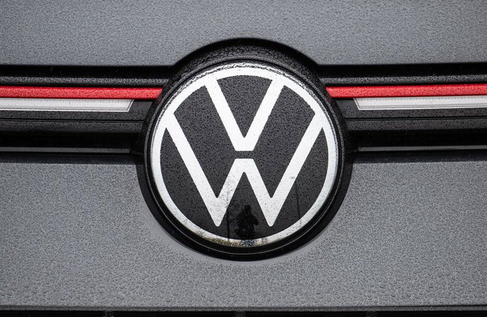 Archivo - Volkswagen expects to make further savings from 2027 from an overhaul of the company's wage structure, following major concessions from Volkswagen's workforce in a recent collective bargaining deal. Photo: Boris Roessler/dpa