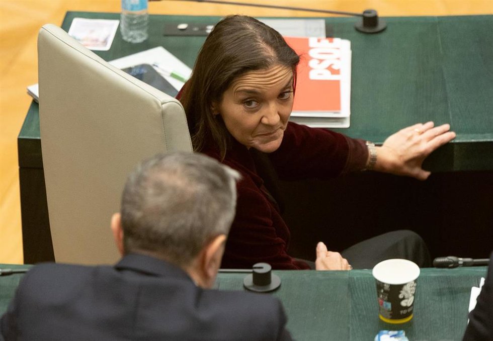 La portavoz del PSOE en el Ayuntamiento de Madrid, Reyes Maroto, durante una sesión ordinaria del Pleno municipal, en el Palacio de Cibeles, a 23 de diciembre de 2024 en Madrid (España). 