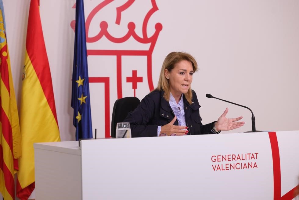 Archivo - La vicepresidenta y consellera de Servicios Sociales, Igualdad y Vivienda, Susana Camarero