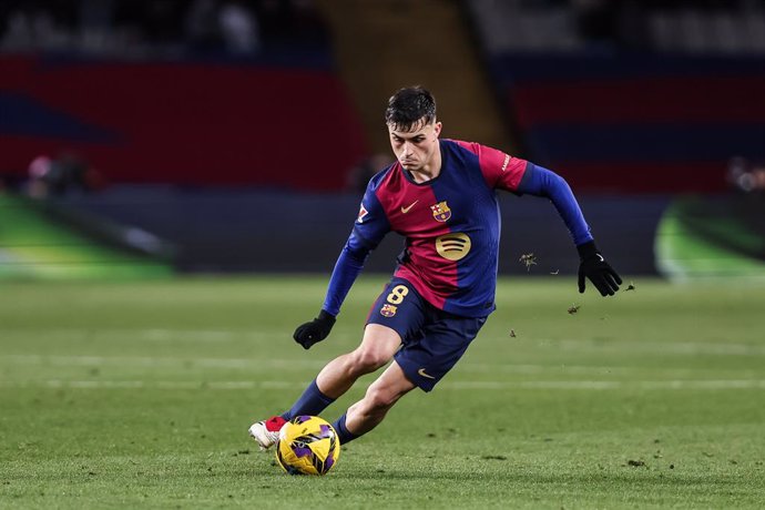 Pedro Gonzalez Pedri of FC Barcelona in action during the Spanish league, La Liga EA Sports, football match played between FC Barcelona and Atletico de Madrid at Estadio Olimpico de Montjuic on December 21, 2024 in Barcelona, Spain.